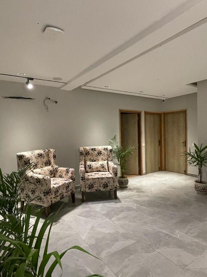 Hotel West Inn Premium Kharar Екстер'єр фото